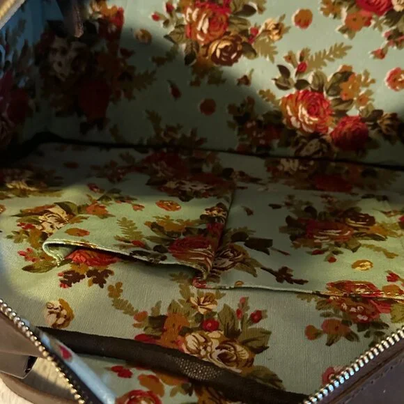 EUC -  House of Flynn Full size Dark Brown Leather Evermore Camera Bag - Picture 9 of 16